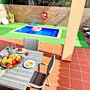 https://apartment-casa-taramar-tarajalejo-max-8-personen-pool.in-canary-islands.com